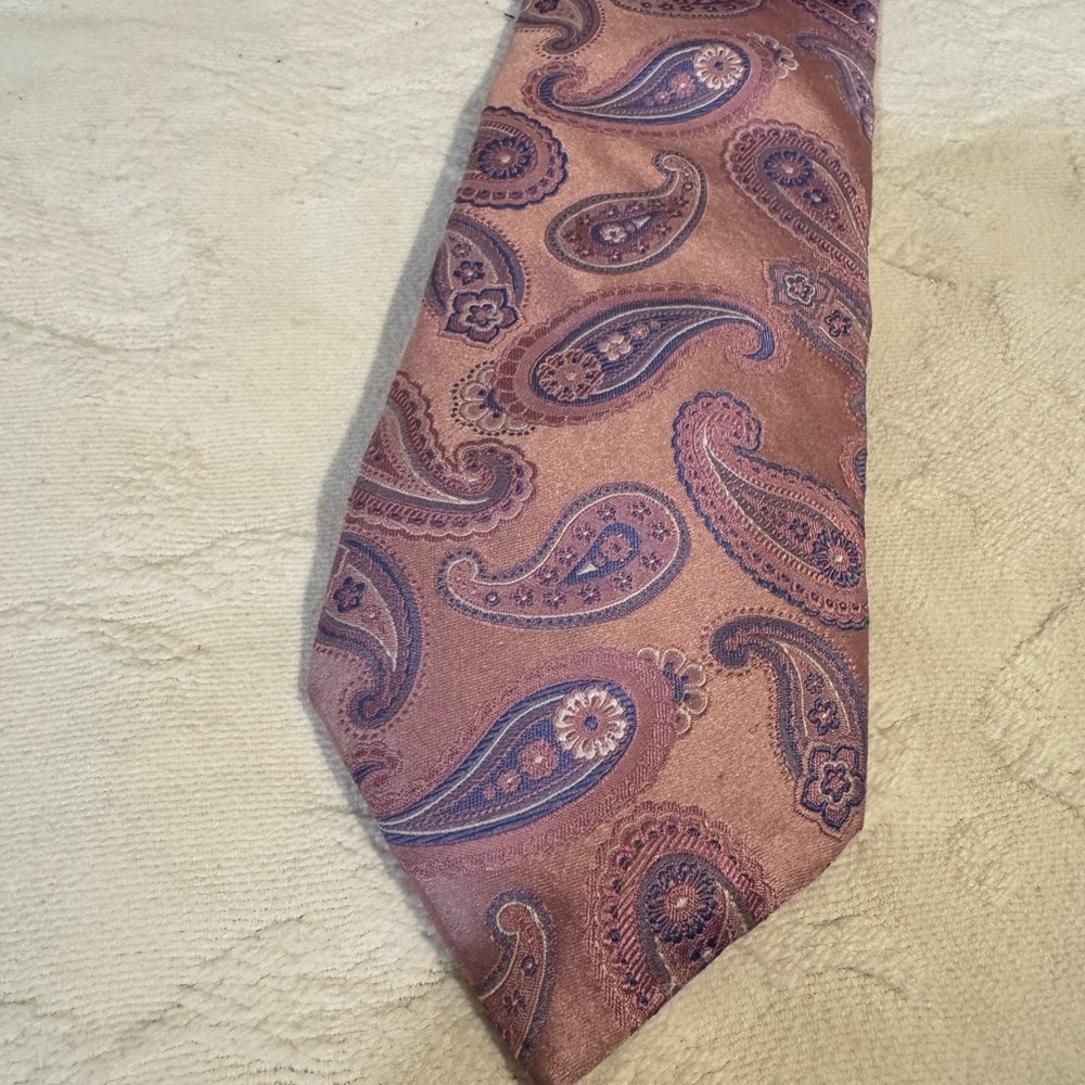 John W. Nordstrom Silk‎ Pink Purple Paisley Tie USA